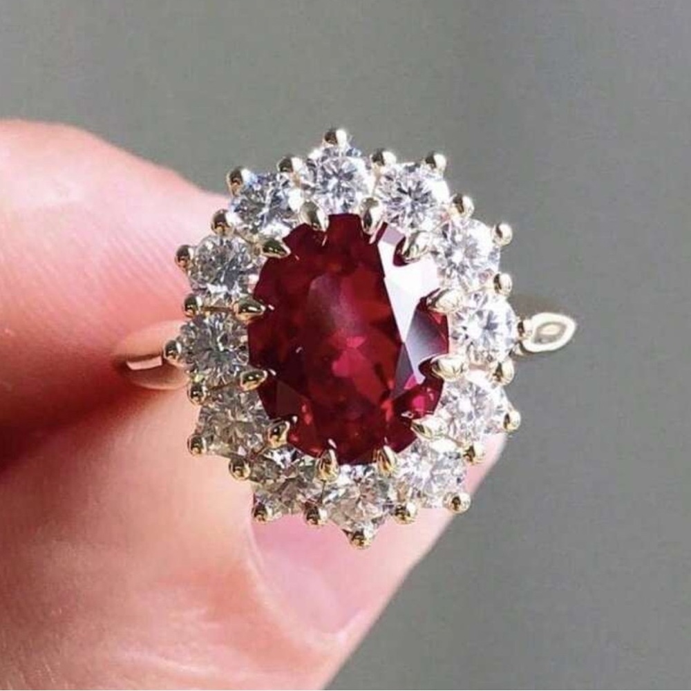 - DIAMOND WEDDING RING ENGAGEMENT RING
